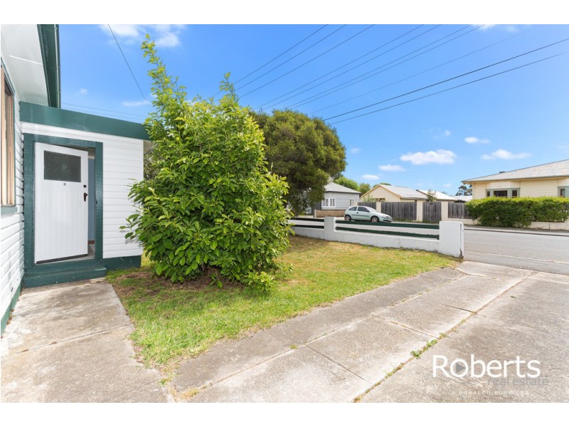 35 Foch Street, Mowbray TAS 7248