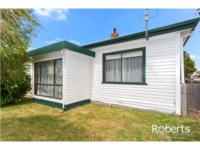 35 Foch Street, Mowbray TAS 7248