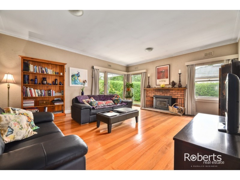 46 Meander Valley Road, Deloraine TAS 7304