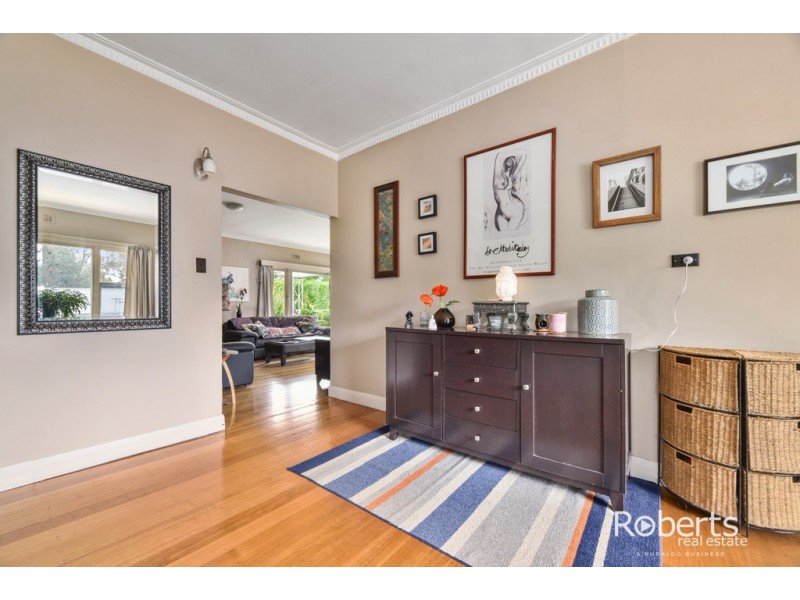 46 Meander Valley Road, Deloraine TAS 7304