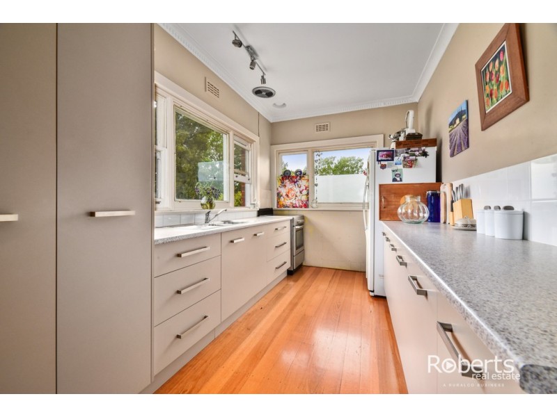 46 Meander Valley Road, Deloraine TAS 7304