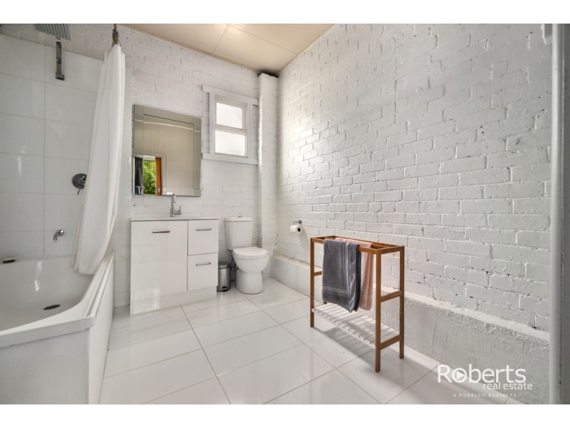 46 Meander Valley Road, Deloraine TAS 7304