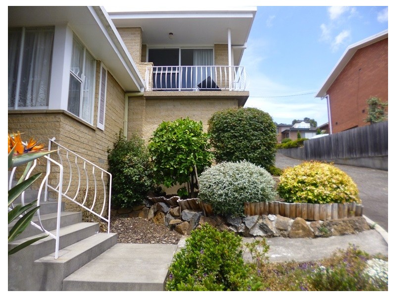 93b Dion Crescent, Riverside TAS 7250