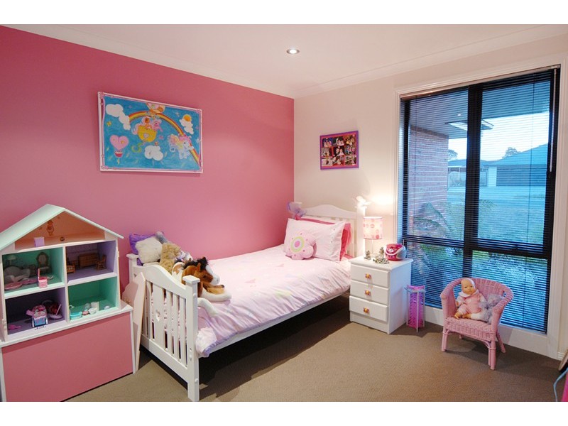 1 Grange Court, Newnham TAS 7248