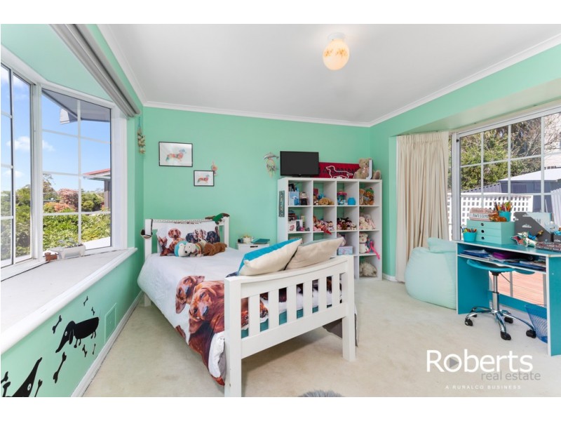 24 Ashleigh Avenue, West Launceston TAS 7250