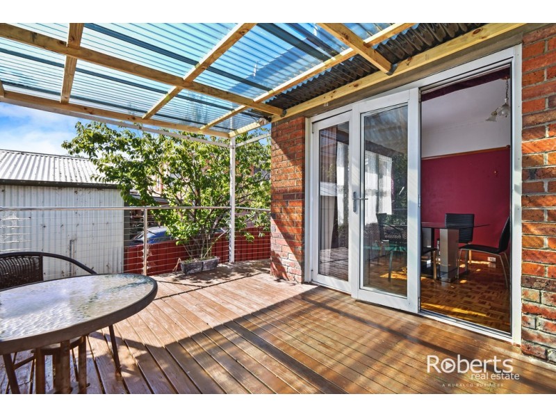 23 George Town Road, Newnham TAS 7248