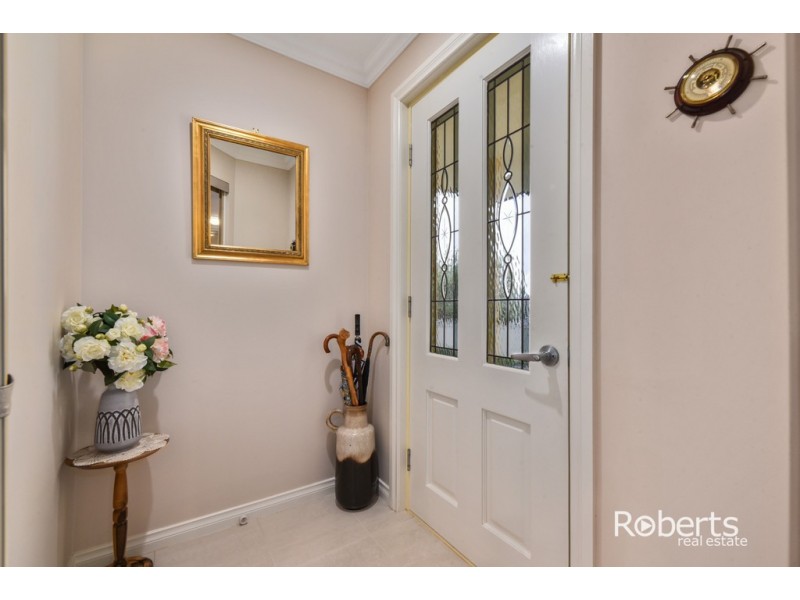 2/3 Bronte Court, Riverside TAS 7250