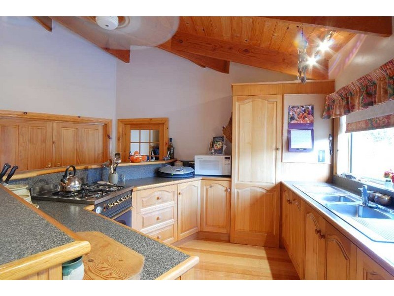 1 Pleasant Hills Drive, Grindelwald TAS 7277