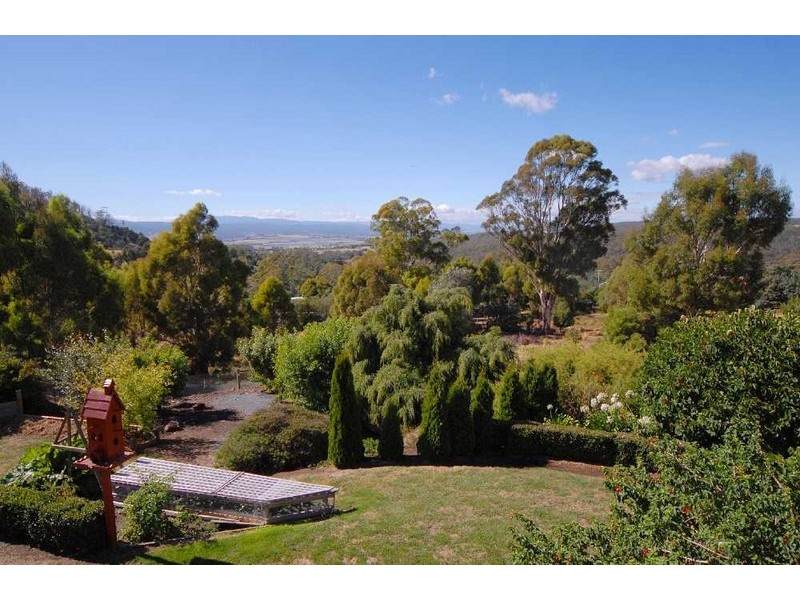 1 Pleasant Hills Drive, Grindelwald TAS 7277