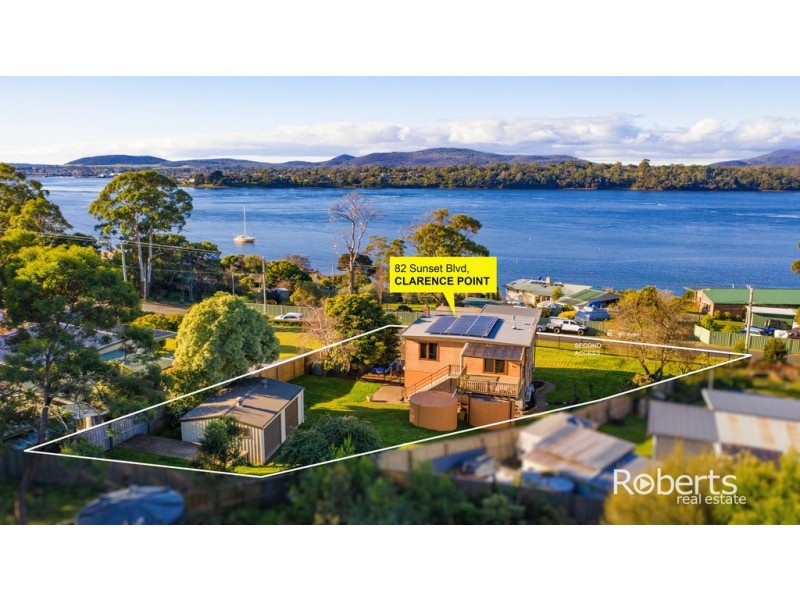 82 Sunset Boulevard, Clarence Point TAS 7270