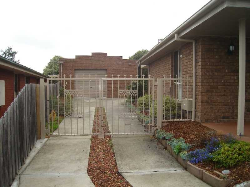 6 Picasso Place, Newnham TAS 7248
