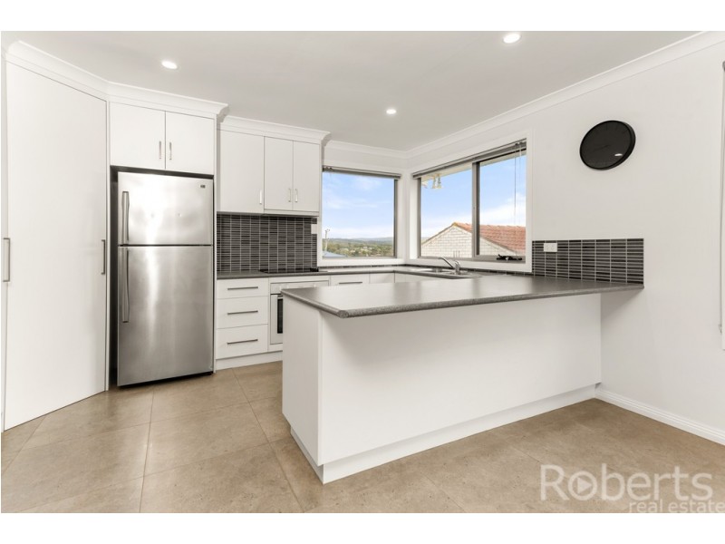 31 Henrietta Grove, West Launceston TAS 7250