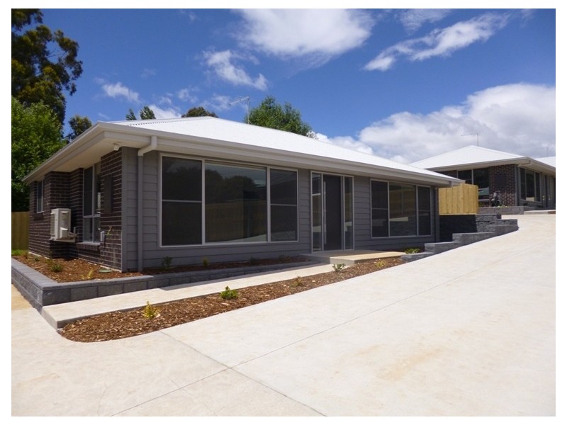 2/19 Meander Valley Road, Deloraine TAS 7304