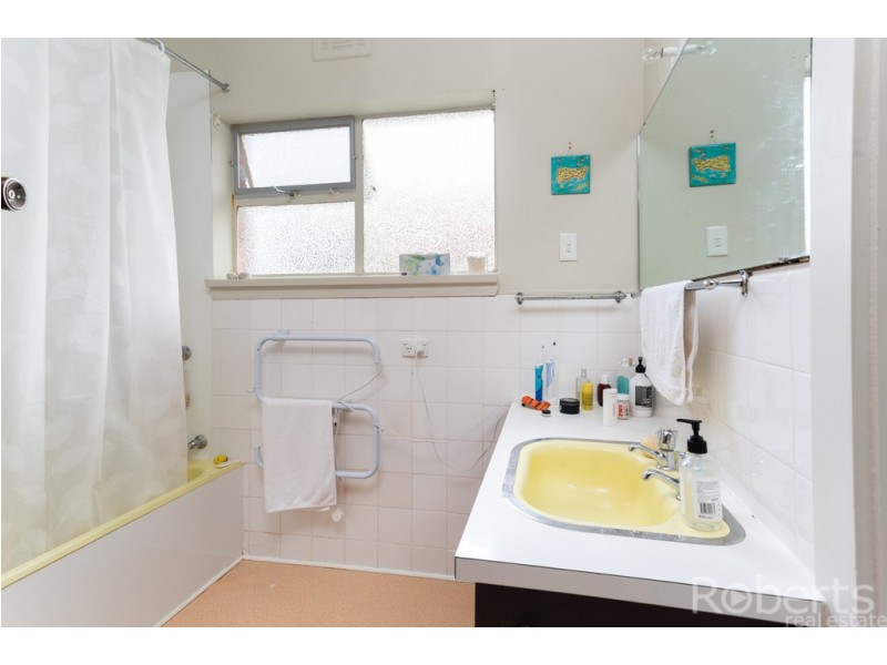 22 Neika Avenue, West Launceston TAS 7250