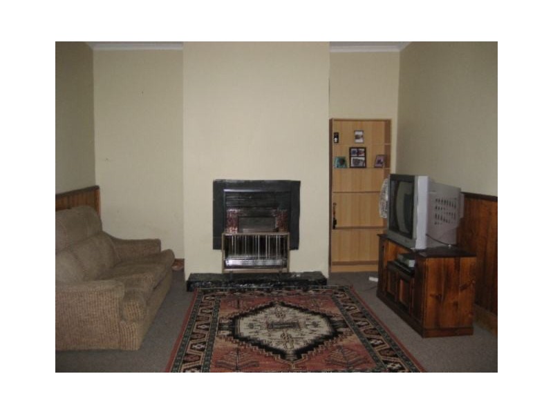 18 Russell Street, Invermay TAS 7248