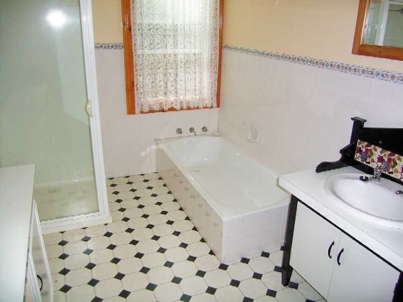 31 Button Street, Mowbray TAS 7248