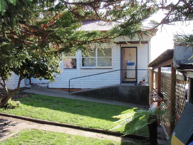 2 Vernon Street, South Launceston TAS 7249