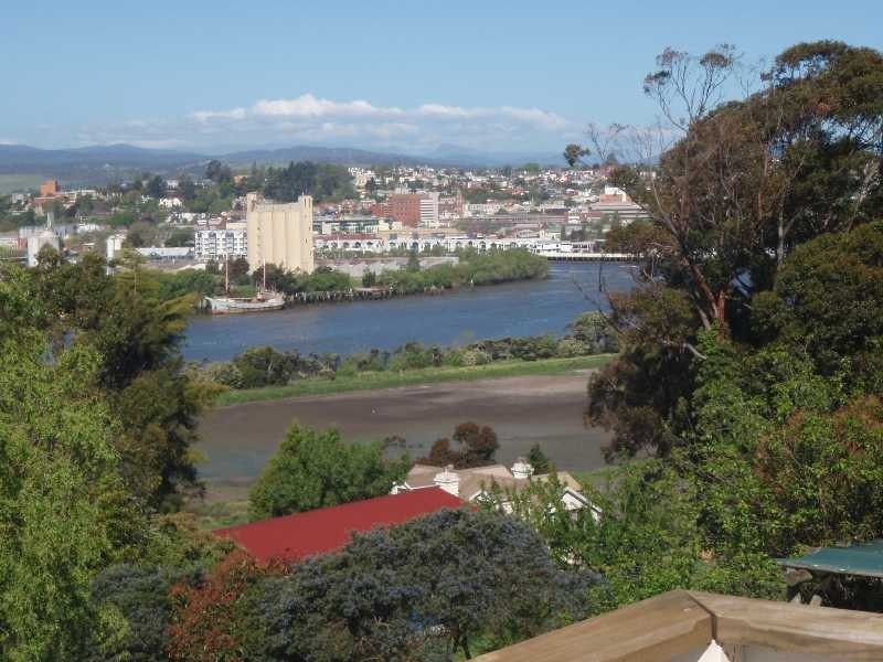 38 Forest Road, Trevallyn TAS 7250