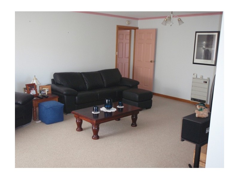 14  Belmont Court, Newnham TAS 7248