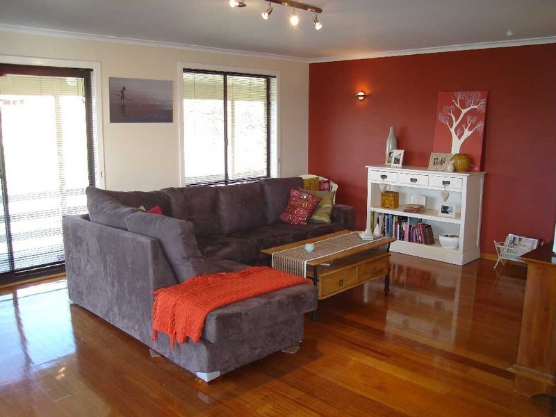 2 Whitford Grove, Trevallyn TAS 7250