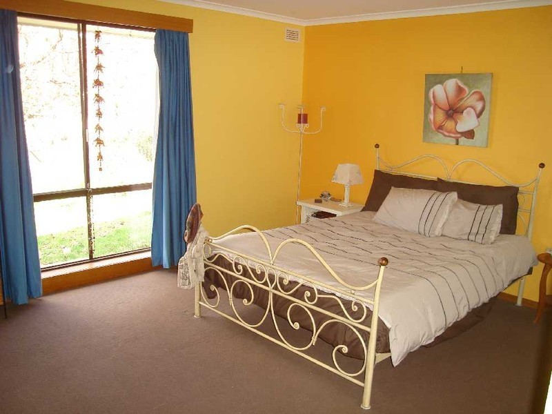 2 Whitford Grove, Trevallyn TAS 7250