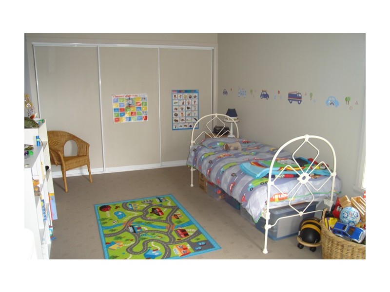 2/38 Bethune Place, Newnham TAS 7248