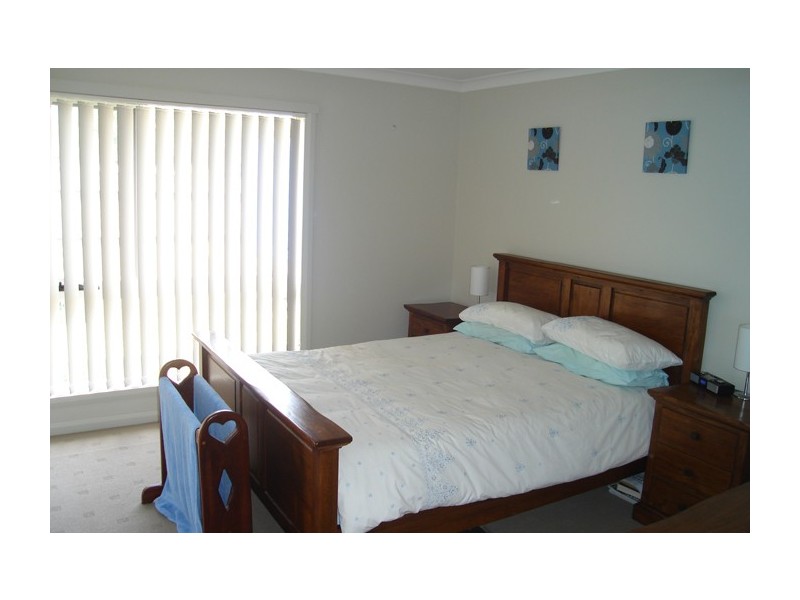 2/38 Bethune Place, Newnham TAS 7248