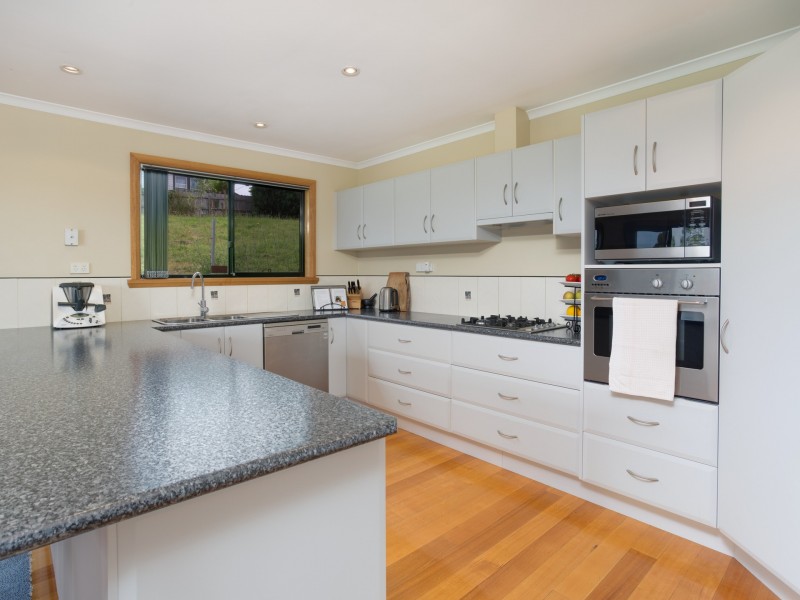 40 Tasman Highway, Waverley TAS 7250