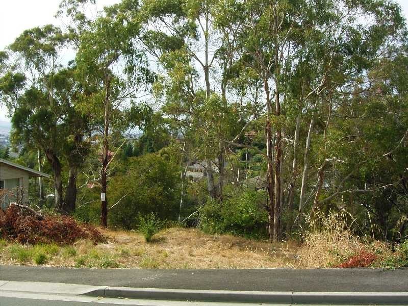 27 Broadview Crescent, Trevallyn TAS 7250