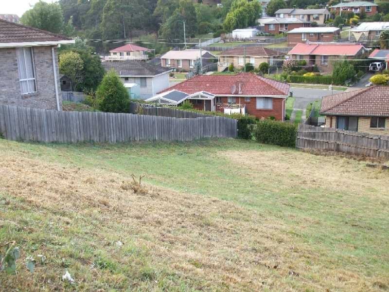 5 Harpers Court, Trevallyn TAS 7250