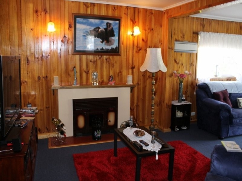 13 Main Road, Pioneer TAS 7264