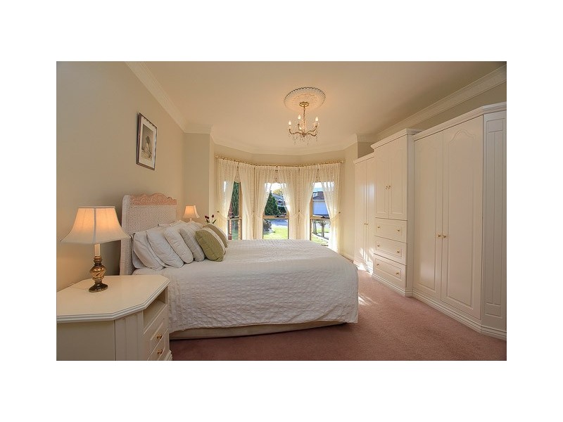 3 Oakmont Way, Prospect Vale TAS 7250