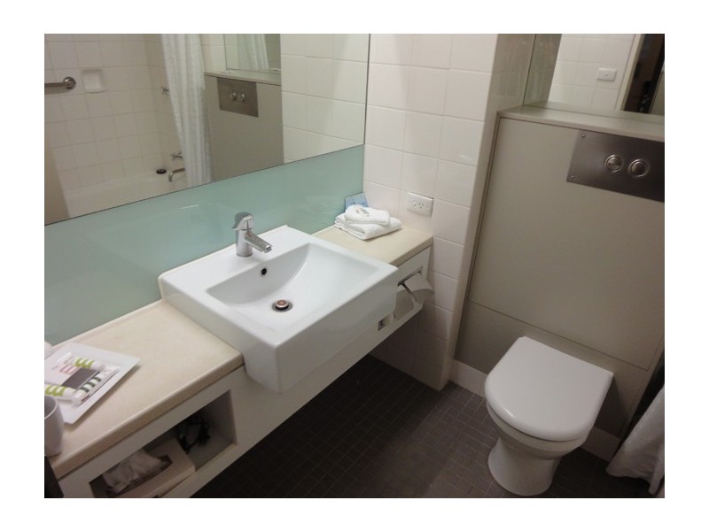 Suite 403 Mercure Hotel, Launceston TAS 7250