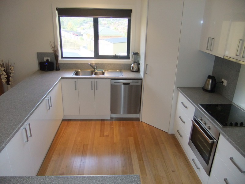 17 Grenadier Court, Trevallyn TAS 7250