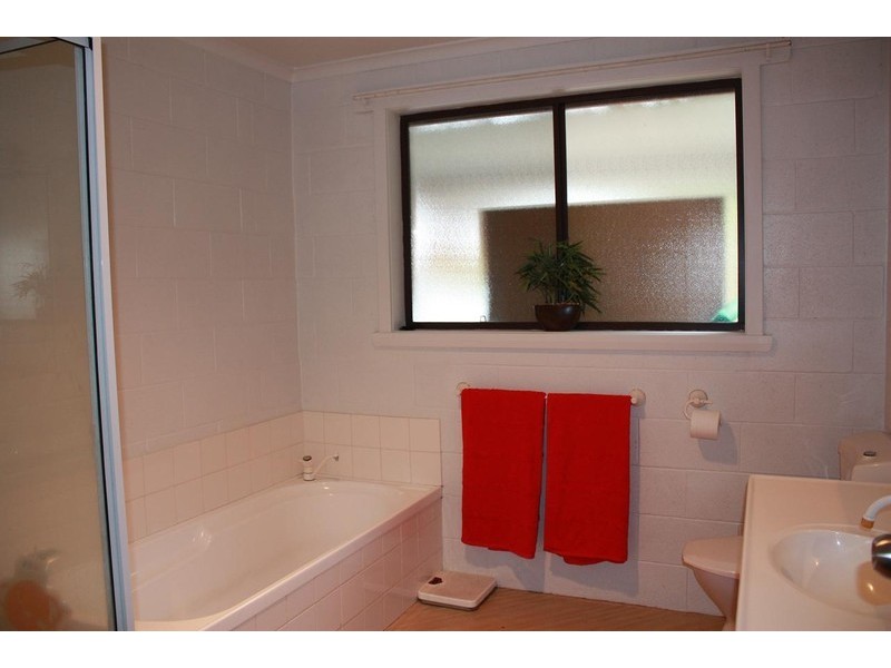 20 Belgrave Parade, Youngtown TAS 7249