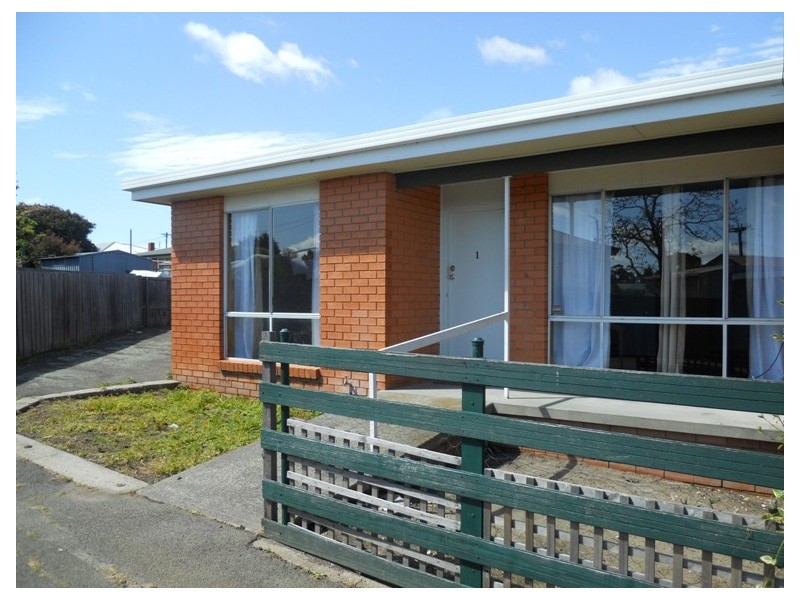 1/76 Georgetown Road, Newnham TAS 7248