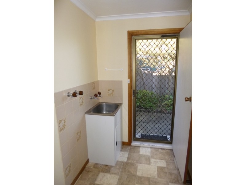 2/147 Peel Street, Summerhill TAS 7250
