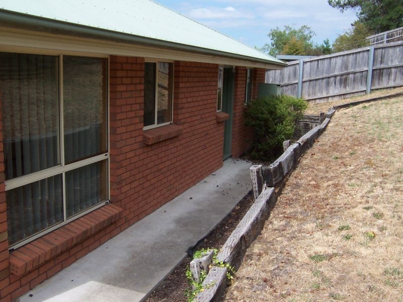 2/39 Parklands Parade, Newnham TAS 7248