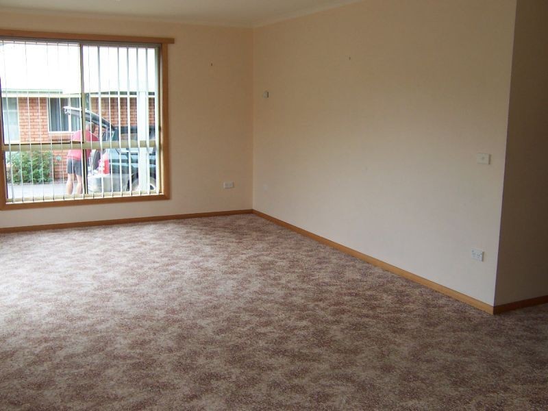 2/39 Parklands Parade, Newnham TAS 7248