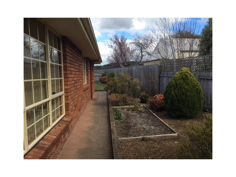 1/127 Cormiston Road, Riverside TAS 7250