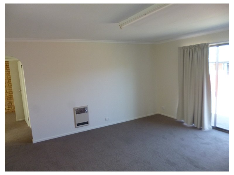 2/49 Country Club Avenue, Prospect TAS 7250