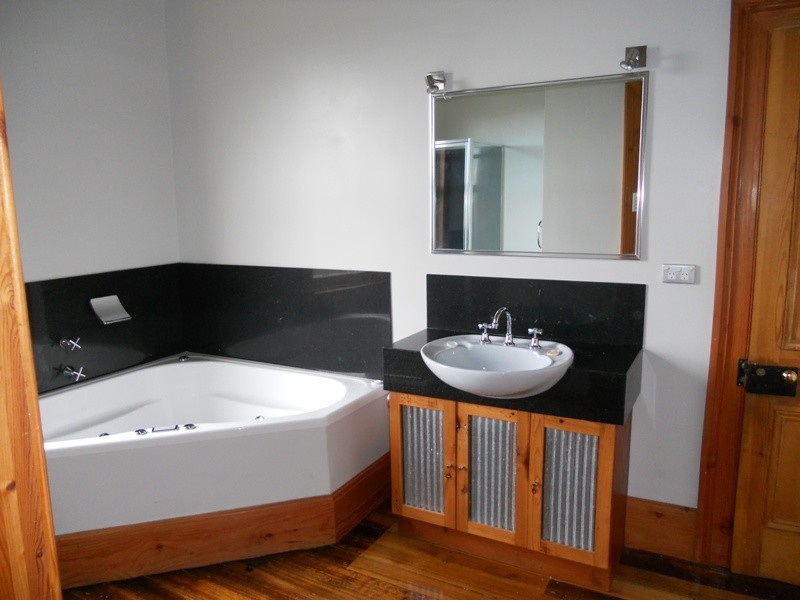 39678 Tasman Highway, Nunamara TAS 7259