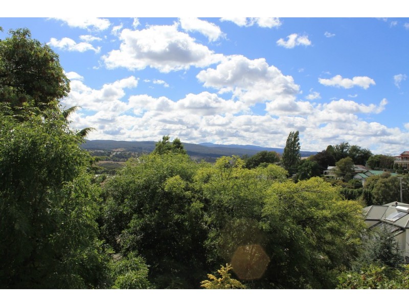 13 Lanoma Street, East Launceston TAS 7250