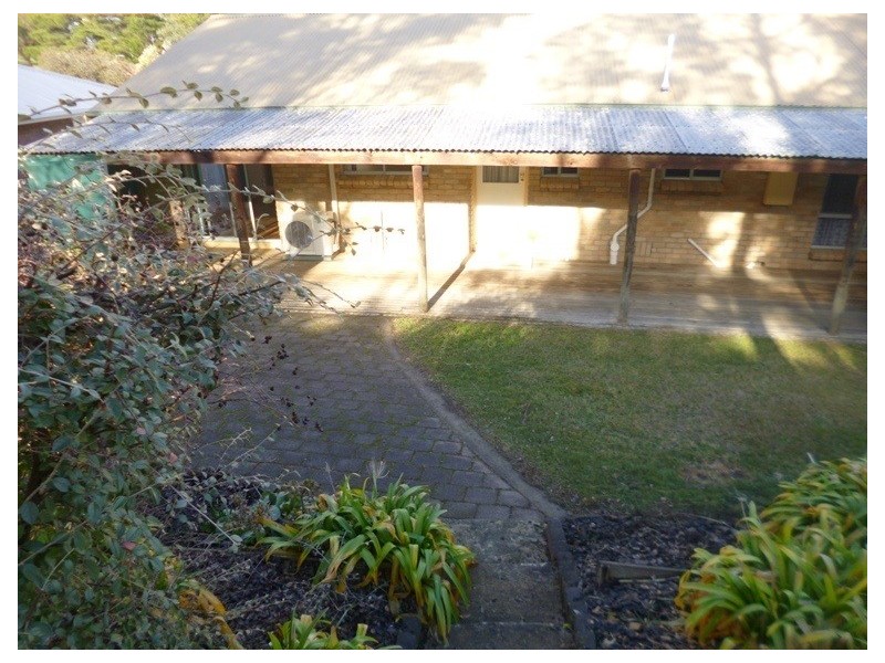 27 Parklands Parade, Newnham TAS 7248