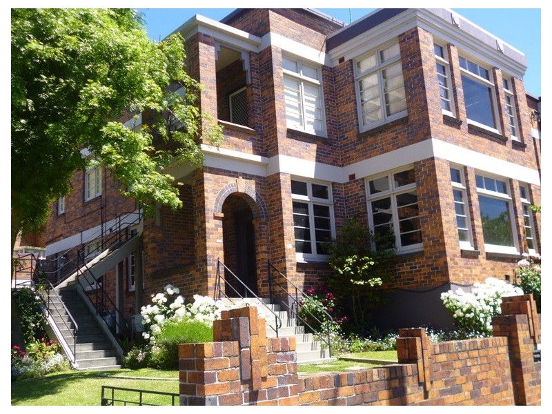 2/36 Elphin Road, Newstead TAS 7250