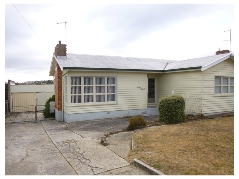 5 Carr Street, Kings Meadows TAS 7249