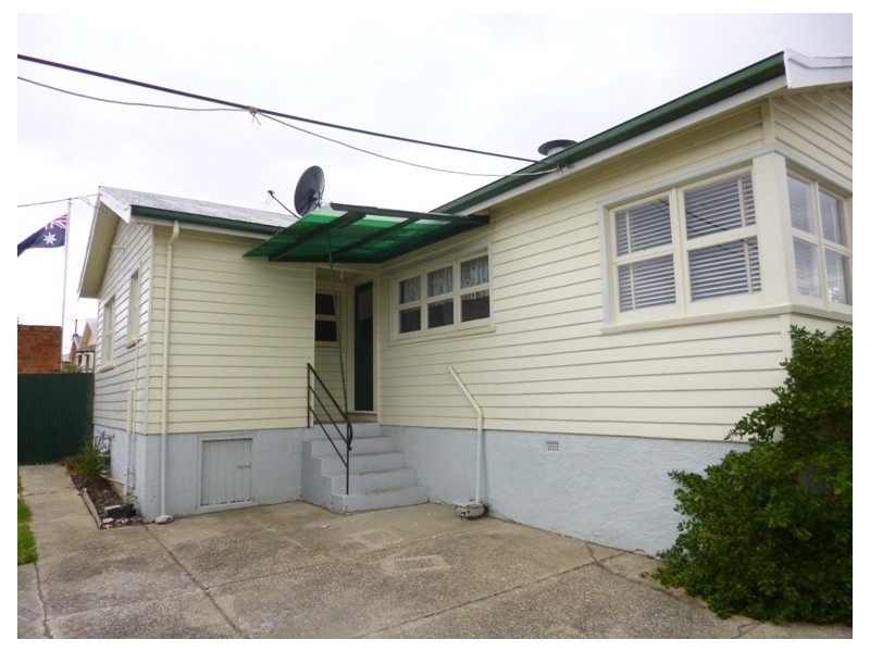 5 Carr Street, Kings Meadows TAS 7249