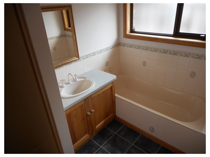 2/12 Sunnyside Crescent, Trevallyn TAS 7250