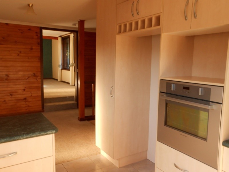 9 Hall Court, Summerhill TAS 7250