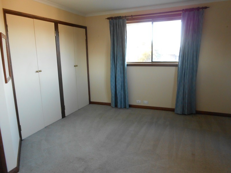 9 Hall Court, Summerhill TAS 7250